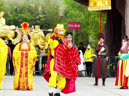 看出悟空的金箍棒是怎么变出来的吗?#西游记 #大圣归来