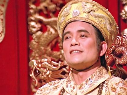 父亲往酒里下了鹤顶红,跟儿子一人一杯! #猎奇#悬疑#螳螂#剪映