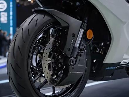 春风这次听劝了?春风500SR深度拆解!真不是VOOM换壳? #春风动力 #春风500sr #摩托车 #重机车 #仿赛