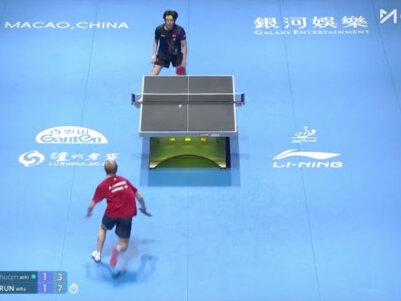 两跳吸短!连小勒都点赞了~ #2026澳门世界杯 #王楚钦 #菲利克斯勒布伦 #乒乓咕起来 #澳悠无缝球