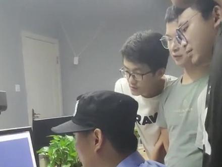 画了8年CAD画图速度不如保安大叔,CAD秒画施工图
#cad画图 #cad讲堂 #cad施工图