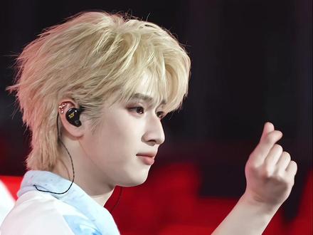 完全稀奇脑~#严浩翔 @时代少年团-严浩翔