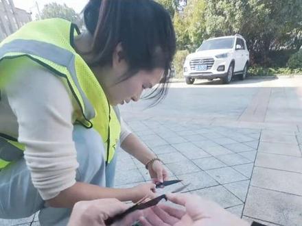 大疆(dji)御3e保姆级手把手教学,工作娱乐两不误!
#无人机航拍 #无人机作业 #抚州华宇测绘 #caac无人机执照 #第一视角