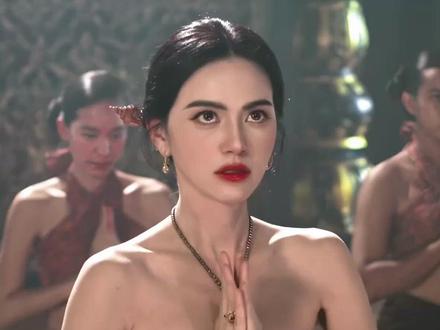 这个就叫脸太美了 以至于没有减肥的欲望吗#颜值 #身材 #反差 #泳装 #万万没想到 @温颜eoe