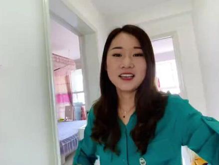 媳妇扭了脚不能回娘家,没想到丈母娘来了,拿了大骨头给闺女补补