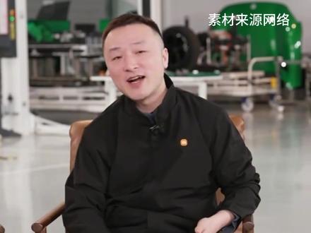 米粉破防!小米花钱把“米黑头子”捧成座上宾? #小米 #雷军 #万能的大熊 #商业 #社会百态