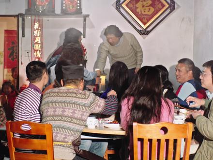 专辑同名曲「全家福」OFFICIAL MUSIC VIDEO 天上的人呐 看地上是什么角度
#功夫胖新专辑全家福 #春节 #新的一年要全家福