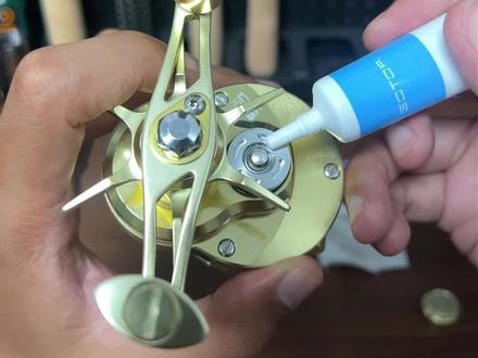 高徒DK100小保养教程,非常简单一看就会,轮子用了两个月一点都不脏,稍微清理一下就可以,自己动手非常快,五分钟搞定。大保养建议直接寄回厂家弄,免得自己拆坏轮子#高徒DK100 #高徒DK150 #高徒DK100保养 #渔轮小保养