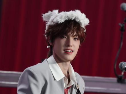 和小狗一起养小猫咯#张泽禹 #饭撒