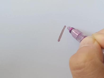 妹妹画的喇叭花VS姐姐画的喇叭花,你喜欢谁画的呢?