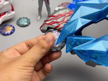 太好玩了!布莱泽奥特曼变身手镯DX 万能辉石实现声光自由 #布莱泽奥特曼 #奥特曼 #模型玩具 #大鹏质检员