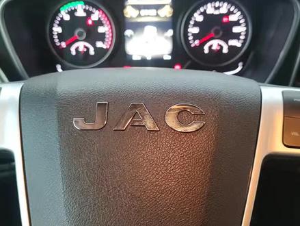 跨越K7采埃孚自动挡操作方法及技巧,技术好文,建议看完!#半挂牵引车 #开卡车的兄弟 #固定机位安全拍摄 #江淮k7