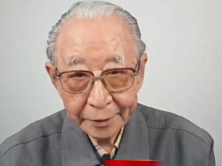 太实用了 | 总用错成语?其实常错的也就这600条。90多岁的赵丕杰老师多年来花费了大量的精力,专门关注成语的误用问题。“例不十,法不立”,进入本书的成语,都是有一定数量的错误用例才收录进来的。每个词条下提供释义、出处、范例、提示、辨析五部分内容。辨析时对误用实例中的错误进行分析,指出错在哪里,必要时还给出修改方案。正文后附有词目笔画索引和词目音序索引。词典广泛适用于编辑、记者及其他语言文字工作者、中小学生、语文教师、党政军文职干部等读者对象。#成语 #文字 #词典 #查询 #检索