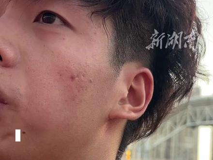 湘超联赛战平郴州,邵阳队无缘八强,看台球迷落泪 #湘超 #足球的魅力 #邵阳 (记者 张浩 黄亚苹 戴鹏 郑丹枚 编辑 平安)