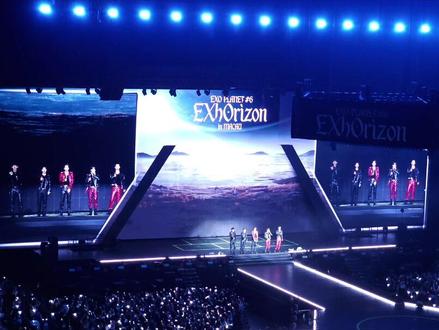 这一次,银河里面是银海。 #exo澳门 #exo六巡 #exo #演唱会现场