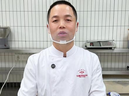 如何让蒜泥不氧化不发绿?今天就教给大家。 #饺子#蒜泥