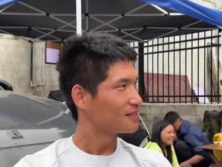 主播元子的镜头语言 艺术成分很高,几个镜头画面转换把人物关系,心理交待得清清楚楚,可以竞争一下2026年最佳摄影奖#繁队#杰贝贝#白米饭#元子