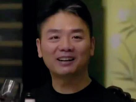 刘强东央视采访,美女高管不经意的一句话,为何丢掉了百万年薪?#刘强东 #京东