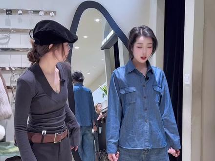 救命!这身牛仔也太显腿长了吧,比例好到犯规
宝子,你别看一身牛仔基础款,咱们靠"细节加减法"就能穿出今年超火的都市游牧风!先把鞋换成短靴,裤脚全塞进去,立马拉长腿线;再把衬衣塞腰+系同色系腰带,打破牛仔的单调感,还能精准卡出腰线,显高又利落。小配饰是灵魂复古领带增加复古腔调,前进帽中和硬朗感,小耳环点亮细节,最后叠穿休闲机车皮衣,既抗寒又添酷感,整体就是休闲中带点随性野感,日常出街,约会都超吸睛!
想要同款省心搭配,整杆抄作业的美妞们,可以直接跟单啦!
欢迎审美同频的宝宝来园区坐坐,一起聊聊深夜变美时间友好(中午14:00-深夜04:00)
导航直达:WESTERN STYLE设计师品牌集合店
#乌鲁木齐女装#乌鲁木齐探店#秋冬穿搭#westernstyle #新疆旅游穿搭