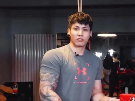 教你一个可以战胜比你强的对手的技巧#掰手腕 #健身 #肌肉