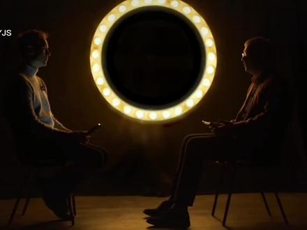 嫡增定律
熵增定律是克劳修斯提出的热力学定律,克劳修斯引入了熵的概念来描述这种不可逆过程,即热量从高温物体流向低温物体是不可逆的,其物理表达式为:S =∫dQ/T或ds = dQ/T。
应用。比尔盖茨说“微软离破产永远只有十八个月”,任正非大谈“华为的冬天”,都是基于对组织“熵增”的认识和应对策略。
首先开放是实现“熵减”的前提。“熵增”定律表达的就是封闭系统因为缺少与外部环境交换“负熵”的条件而导致内部系统混乱程度的加剧。
其次是要通过改革创新来打破平衡实现“熵减”。任何一个组织,一旦其内部结构趋稳,其观念和思想就会转向保守,因循守旧的习惯也就自然形成,革新的意识和动能就会减弱,利益也就相对固化,机体造血功能就会降低。所以说改革创新永远是企业长青的秘诀。
再者就是“惶者生存”。“惶者”就是既不满足历史过往的繁华,又对充满变数的未来心存敬畏,保持一份“天行健,君子以自强不息”的定力砥砺前行。
其四就是要保持旺盛和持久的学习力。学习无论是对个人还是组织是一个永恒的话题,在目前这个时代,如果还大谈学习的意义与作用未免流于低级。我这里要讲的,更多的是强调要通过学习,提升思考的深度和分析问题、研究问题和解决问题的能力。