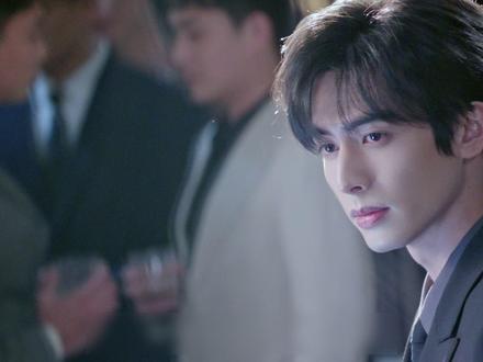 比遗忘更残忍的是,你从未在她的记忆中存在过~~ #骄阳似我心有林曦甜晕了 #骄阳似我 #赵今麦 #宋威龙 #影视解说