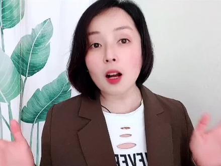 教你把喜欢的视频分享到朋友圈#经验分享技巧 #知识分享干货主播 #自媒体干货 #热门知识分享 #教你制作技巧 @DOU+小助手