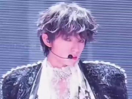 真的还有人以为橹穆之间只是一张壁纸吗?
#橹穆#王橹杰#穆祉丞#暗恋#真诚