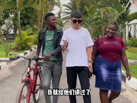 全款买的,用不着分期,主要是实力。