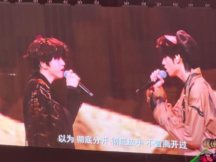 TF四代 高清直拍 桂瑞舞台《太阳与地球》,粉丝自己认领#张桂源#张函瑞 #荣耀之战 #TF四代