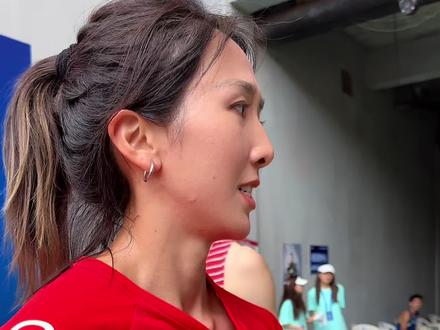 林雨薇赛后专访
#林雨薇 #全国田径大奖赛青岛站 #女子100米栏 #跨栏美女