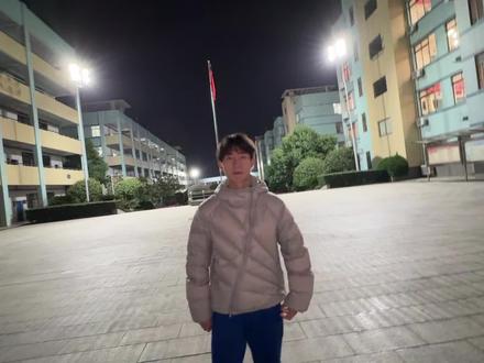 今天是5个套马的汉子#运镜#套马杆dj#校园舞蹈