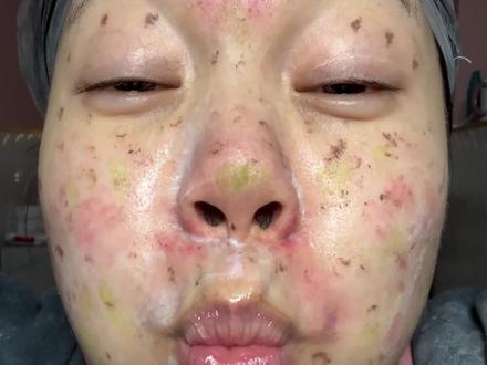 当你不知道选哪个crush跨年 没想到半路被…#新手化妆教程 #crush #跨年 #你的2026新年流光妆请查收 #抖音美妆年度宝藏