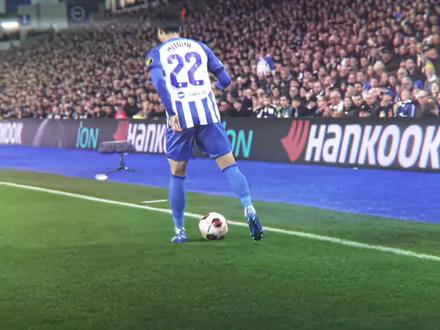 阵前再亮旧时剑,寒光凛凛似当年#三笘薰#英超#过人#足球⚽