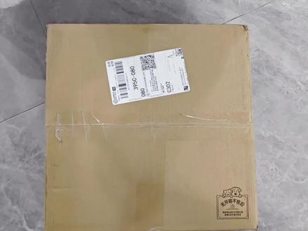 开箱录到十分钟的时候还没看到巧克力,sp你牛
#云熠星河
#sp巧克力
#开箱视频