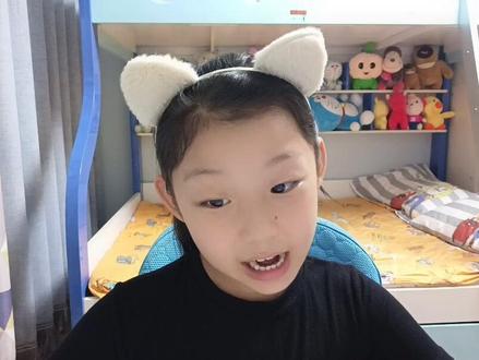 戏台上喝彩——自吹自擂 #歇后语