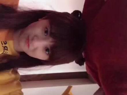 临时加入 跟着前面的老师学着比划