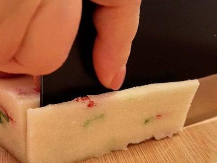 非遗手作,彩虹云片糕,轻松在家做。 #云片糕