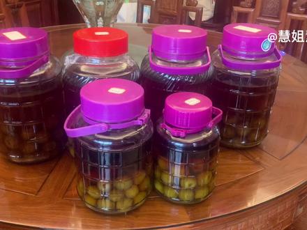 青梅季做了10斤梅子酒,按这个比例零失误,白酒的选择太重要了