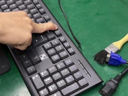 X79.x58.x99主板进入BIos启动项,安装系统进入U盘pe
