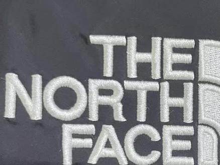 如何鉴定北面羽绒服的真假呢?一招教你鉴定北面羽绒服真假。 #北面羽绒服 #真假辨别 #教程来啦