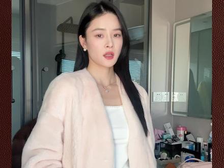 30+辣妈、也开始慢慢上头了各种皮草
#皮草 #冬季穿搭 #贵气感 #过年穿搭