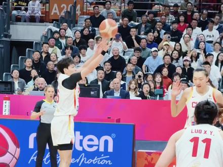 这是此次女篮世预赛配合最流畅的一个球#中国女篮 #杨舒予 #女篮世界杯预选赛 #晋级成功