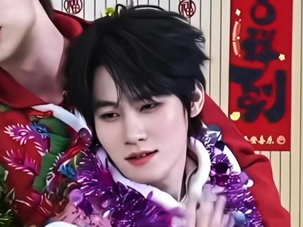 有点大喜大悲的感觉#反差萌 #张真源 #楼晚