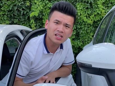 不管多小的车位,用这个方法,就是一把进!@抖音汽车 @抖音小助手