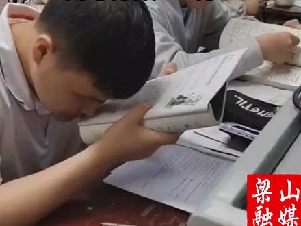 6月24日,湖南隆回,一视力严重受限右眼无视力,左眼视力0.04!高考分数613分#高考查分 #湖南 #励志