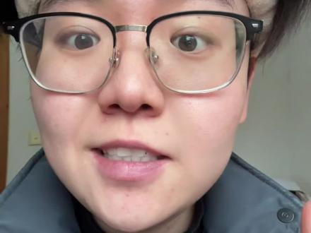 每个人心中都有属于自己的春晚歌曲之最
又是哪首歌惊艳了你的春年呢?
#春晚歌曲 #春晚怀旧局 #时间都去哪了 #shero #歌曲推荐