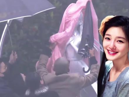 S家人为#大S 雕像揭幕!众多明星现身仪式现场#言承旭 #杨丞琳 #蔡康永 #具俊晔 范玮琪 等