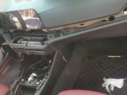 22年宝马3系如何拆装仪表台和中控台?#宝马专修 #商丘宝马专修