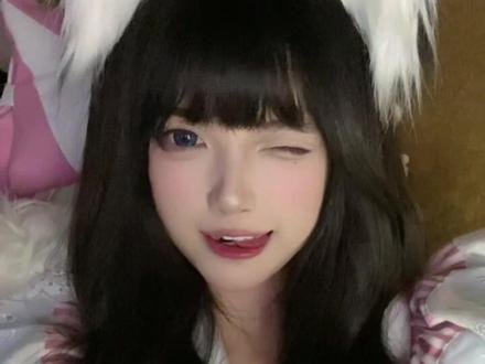 我爱我♡>𖥦<)!!